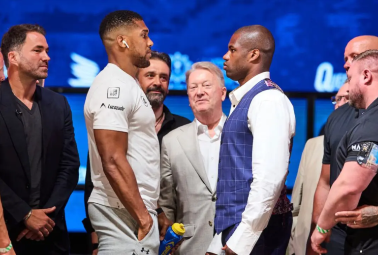 The Colossal Clash – Joshua vs. Dubois & the Fight that Will Shake Boxing Foundations