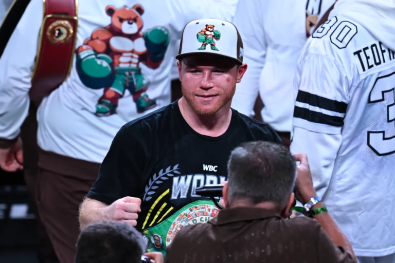 Canelo’s reign continues despite the unstoppable force of Canelo